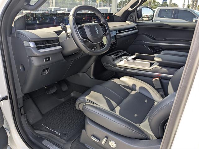 used 2025 Lincoln Navigator car, priced at $101,500