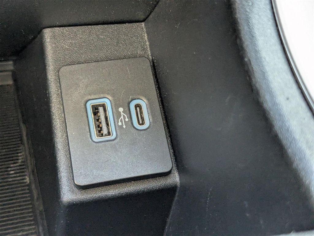 used 2023 Ford Edge car, priced at $19,976