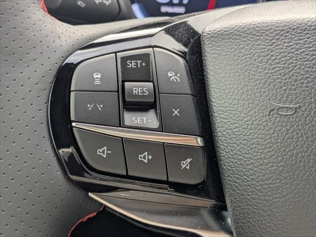 new 2025 Ford Explorer car, priced at $52,401