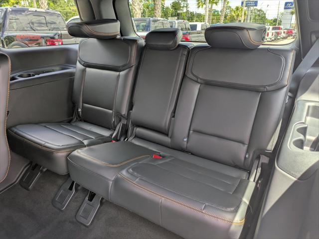 new 2025 Ford Expedition car, priced at $84,265