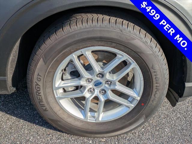 new 2025 Ford Explorer car, priced at $40,975