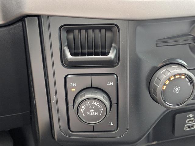 new 2025 Ford F-150 car, priced at $52,178