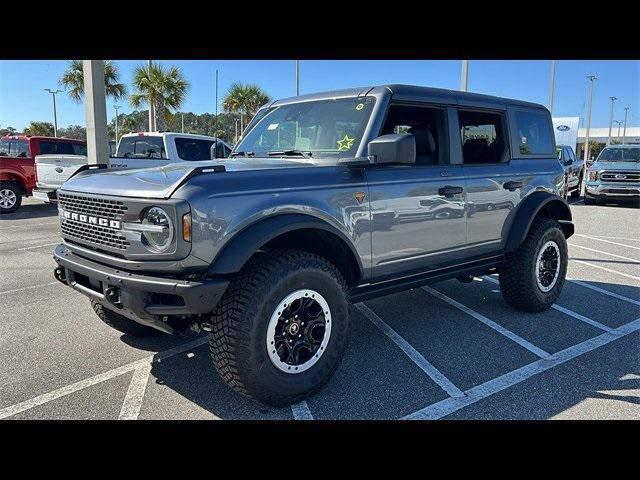 new 2023 Ford Bronco car, priced at $60,861