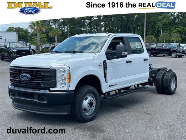 new 2024 Ford F-350 car, priced at $65,429