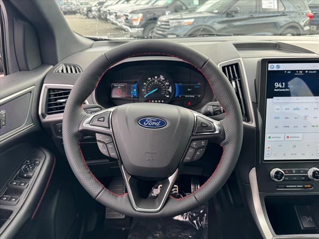 new 2024 Ford Edge car, priced at $38,690