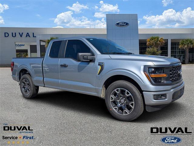 new 2025 Ford F-150 car, priced at $48,015