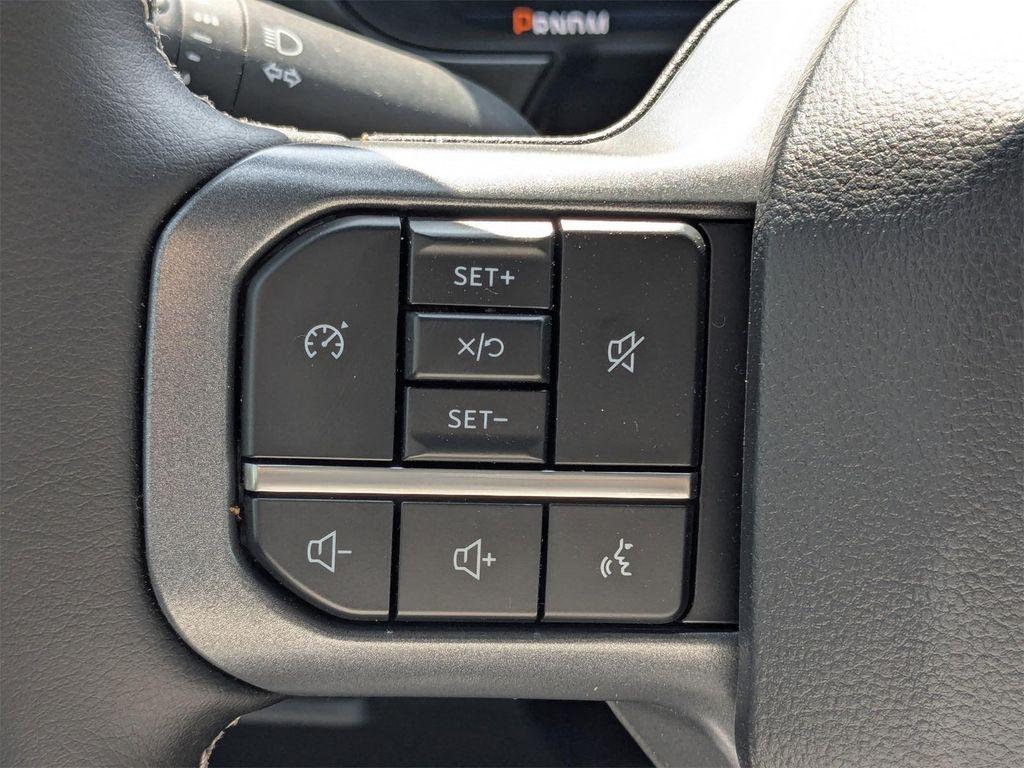 new 2025 Ford F-250 car, priced at $78,910