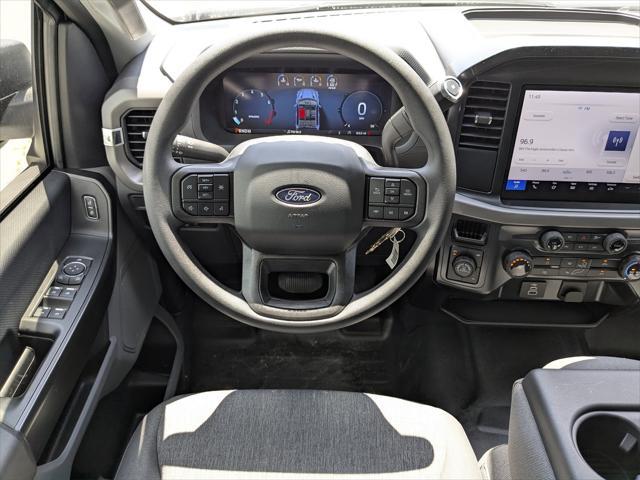 new 2025 Ford F-150 car, priced at $52,178