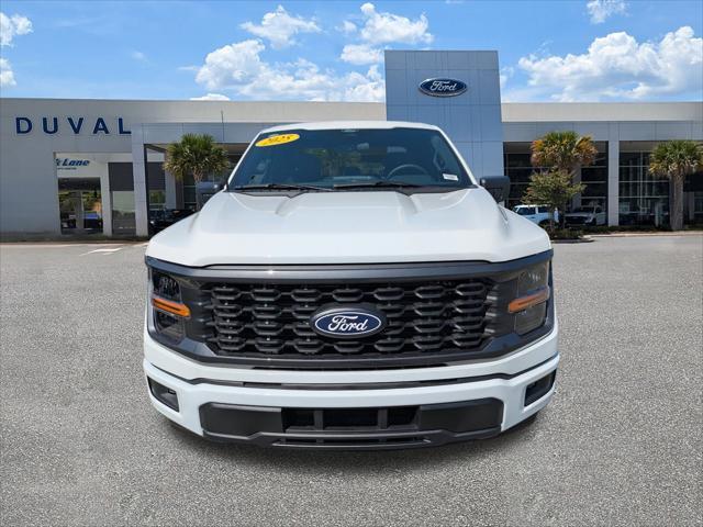 new 2025 Ford F-150 car, priced at $41,202