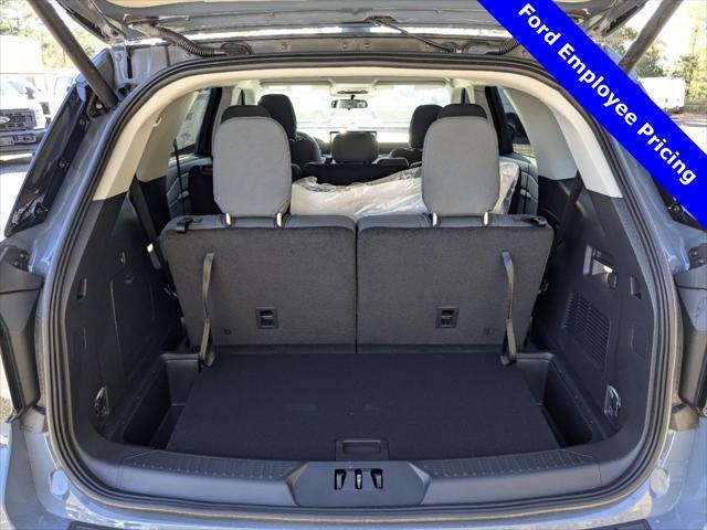 new 2025 Ford Explorer car, priced at $39,192