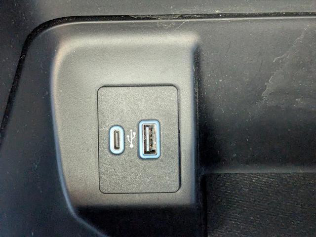used 2023 Ford F-150 car, priced at $36,000