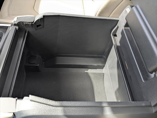 used 2023 Ford Expedition car, priced at $42,000