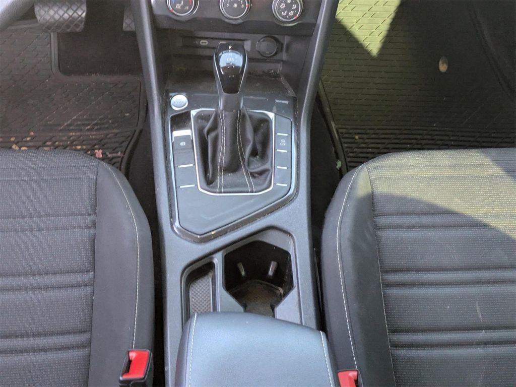 used 2022 Volkswagen Tiguan car, priced at $14,000