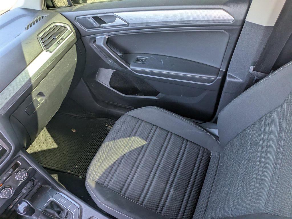 used 2022 Volkswagen Tiguan car, priced at $14,000