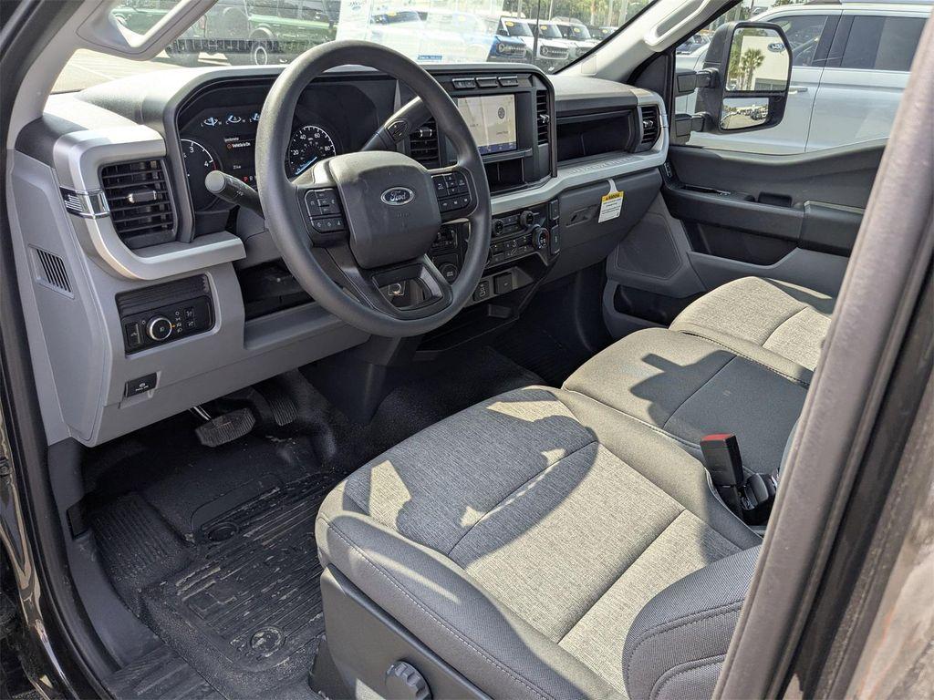 new 2024 Ford F-350 car, priced at $51,241