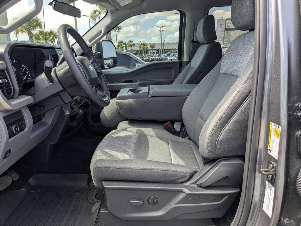 new 2025 Ford F-350 car, priced at $68,435