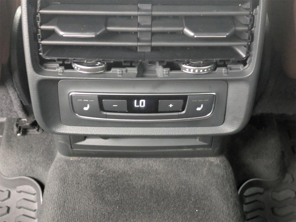 used 2020 Audi Q7 car, priced at $28,000