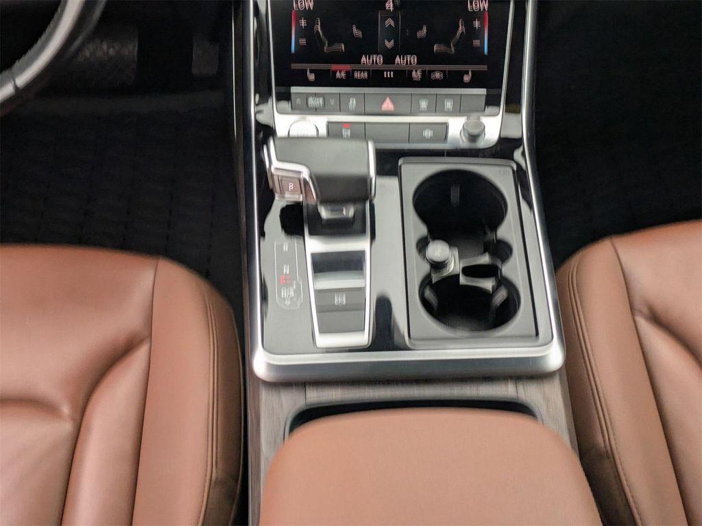 used 2020 Audi Q7 car, priced at $28,000