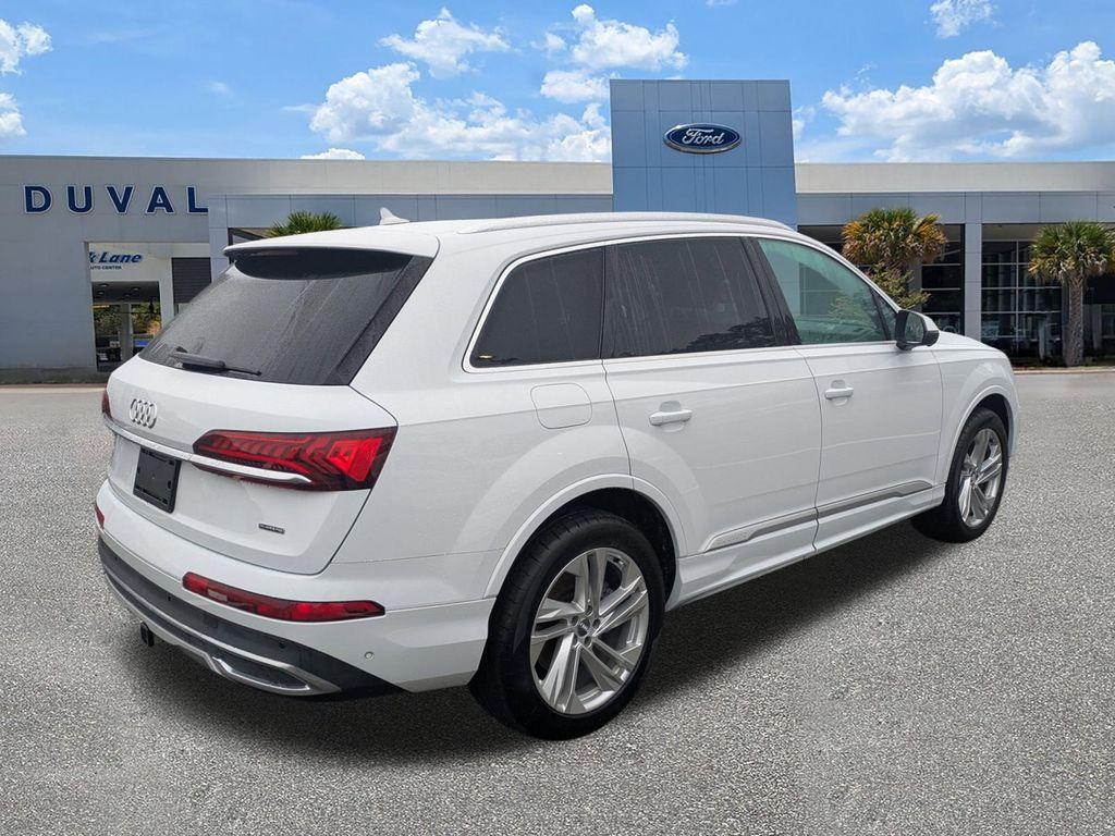 used 2020 Audi Q7 car, priced at $28,000