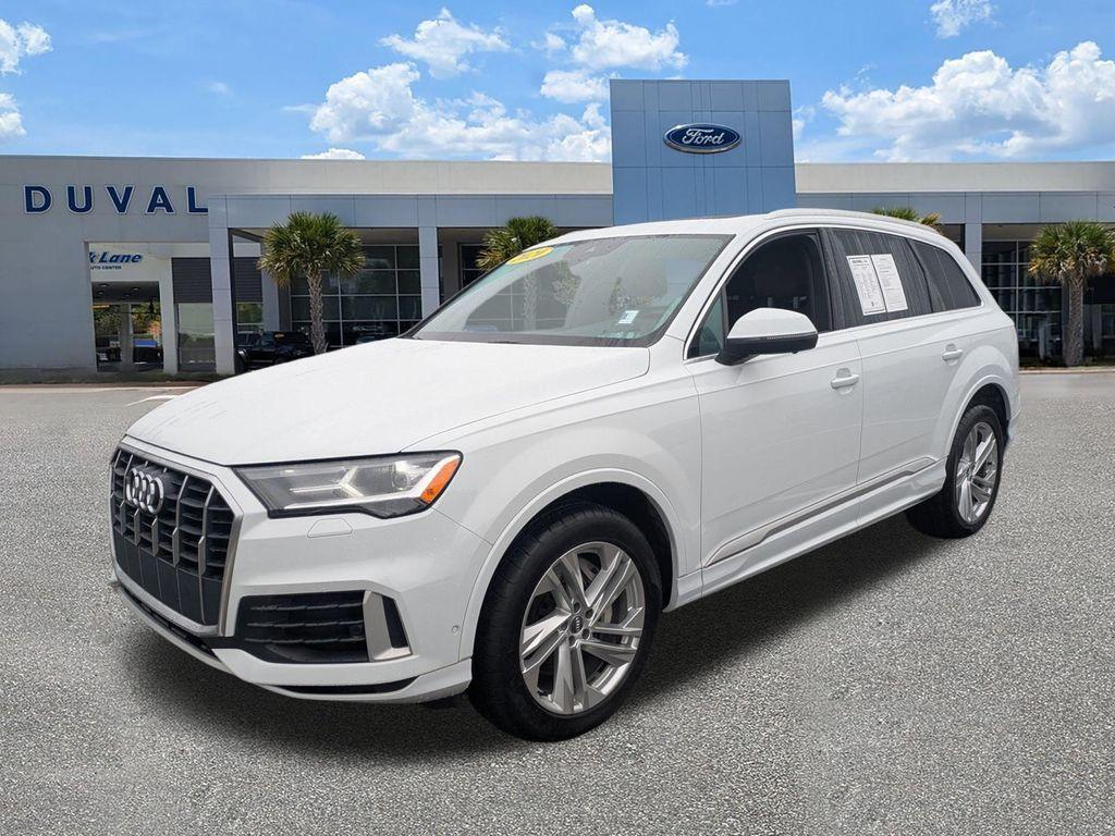 used 2020 Audi Q7 car, priced at $28,000