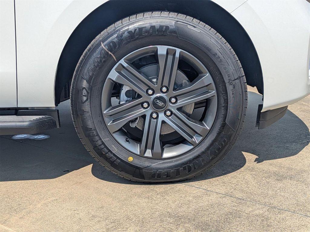 used 2025 Ford Expedition car, priced at $60,606