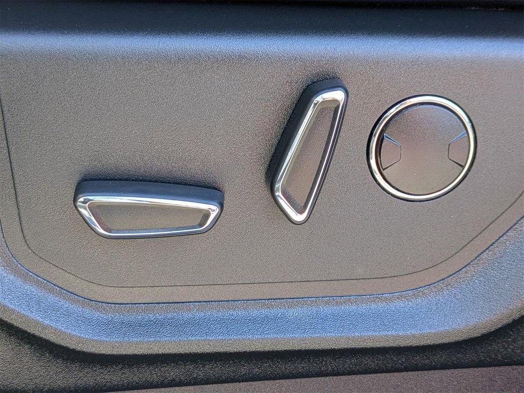 used 2019 Ford Expedition car, priced at $17,500