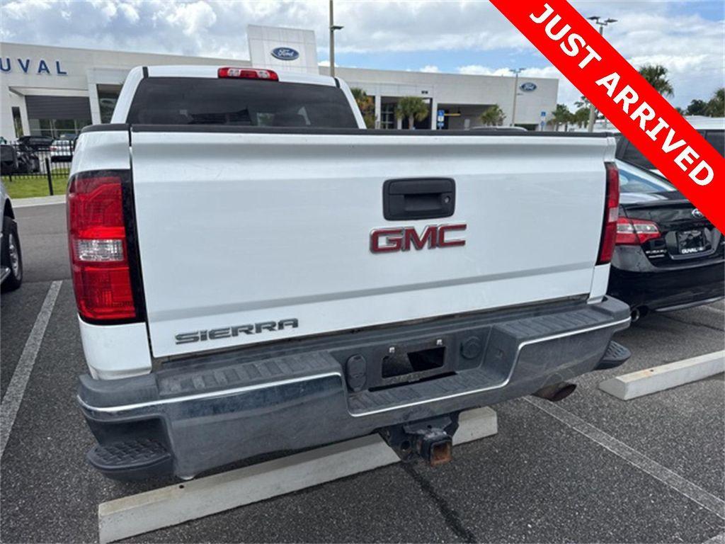 used 2015 GMC Sierra 2500 car, priced at $17,000