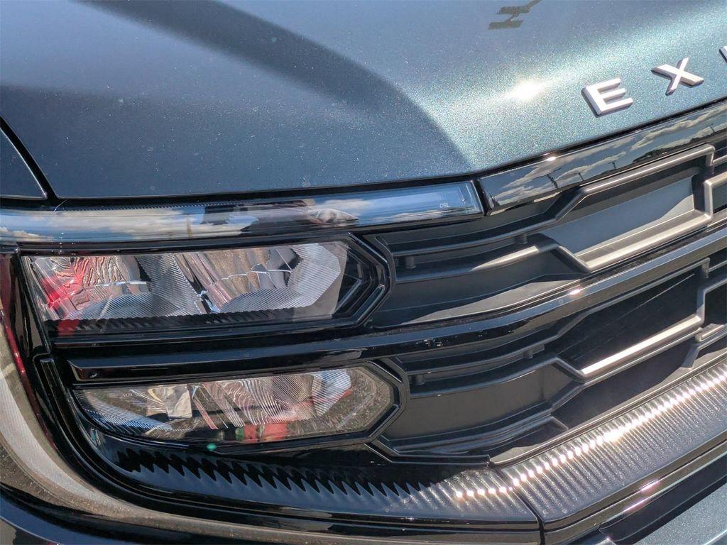new 2025 Ford Expedition car, priced at $69,385
