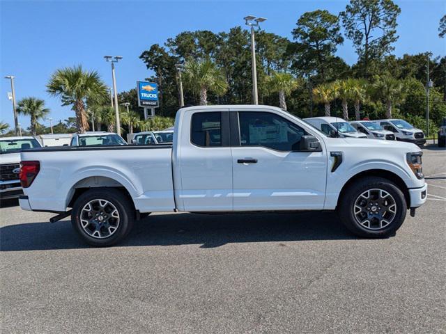 new 2024 Ford F-150 car, priced at $44,015