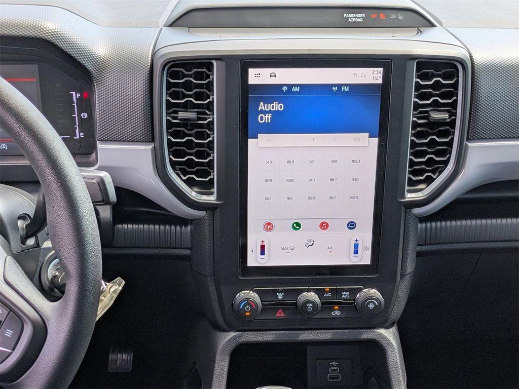 new 2025 Ford Ranger car, priced at $33,670