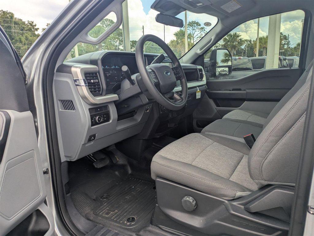 new 2024 Ford F-350 car, priced at $59,772