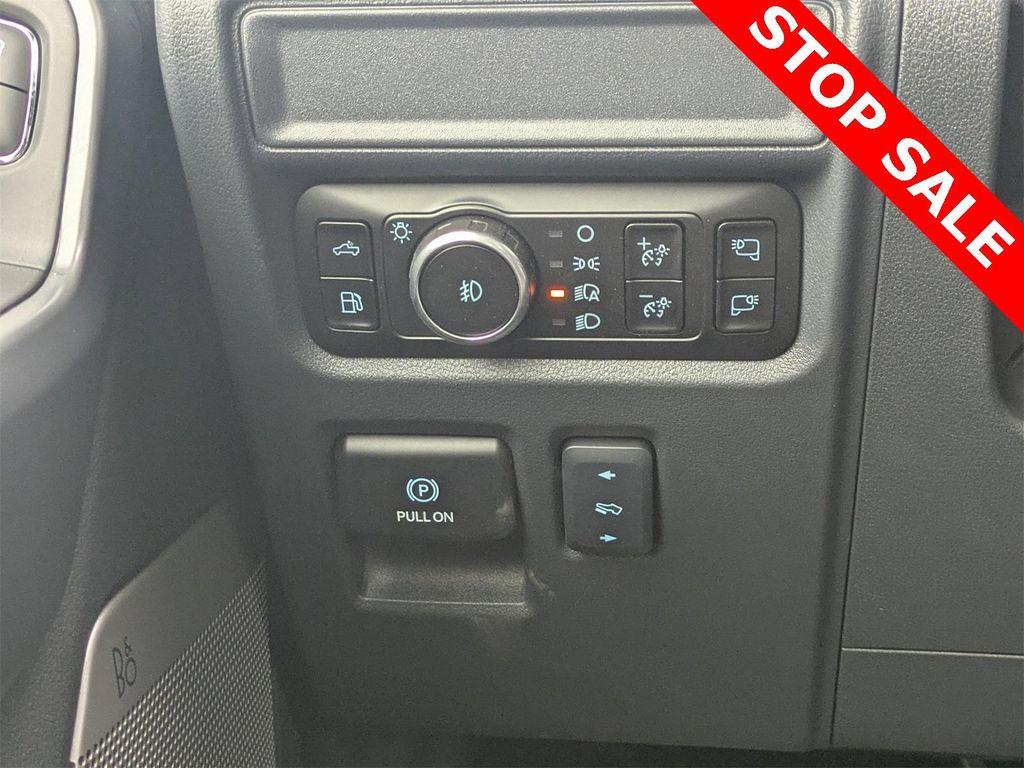 new 2025 Ford F-150 car, priced at $71,360