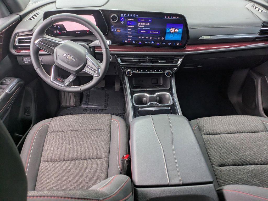 used 2024 Chevrolet Traverse car, priced at $44,000