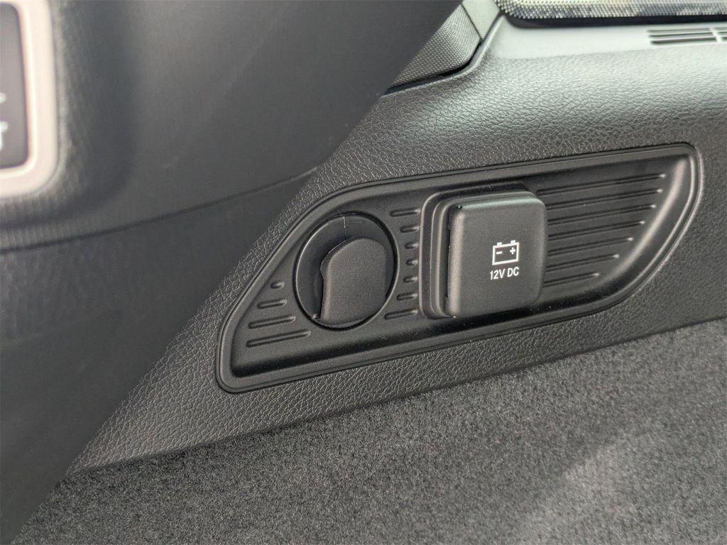 used 2023 Jeep Grand Cherokee car, priced at $34,275