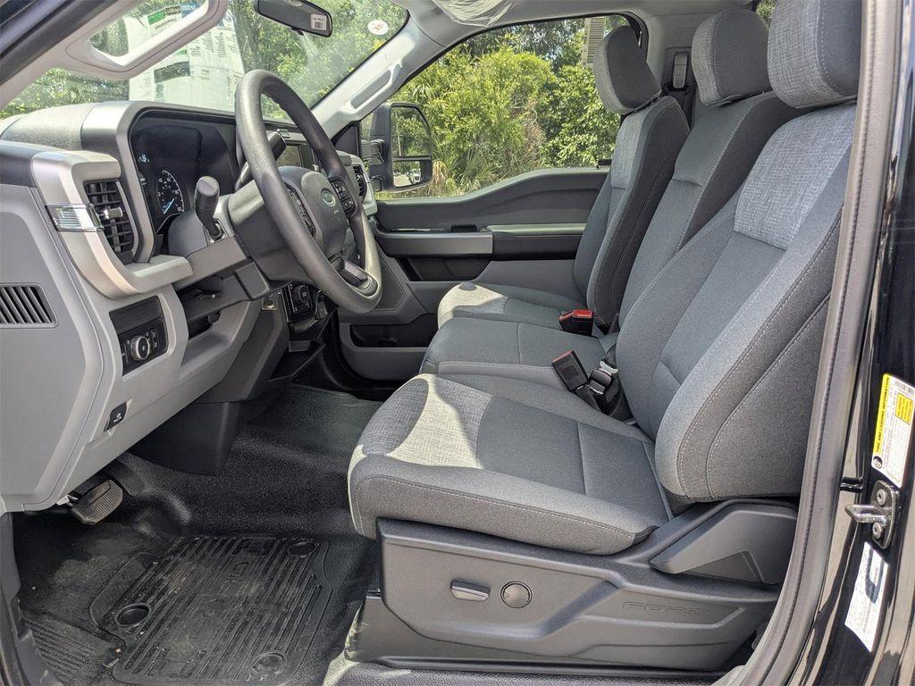 new 2025 Ford F-350 car, priced at $51,740