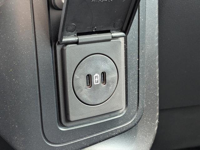 new 2025 Ford F-150 car, priced at $48,009