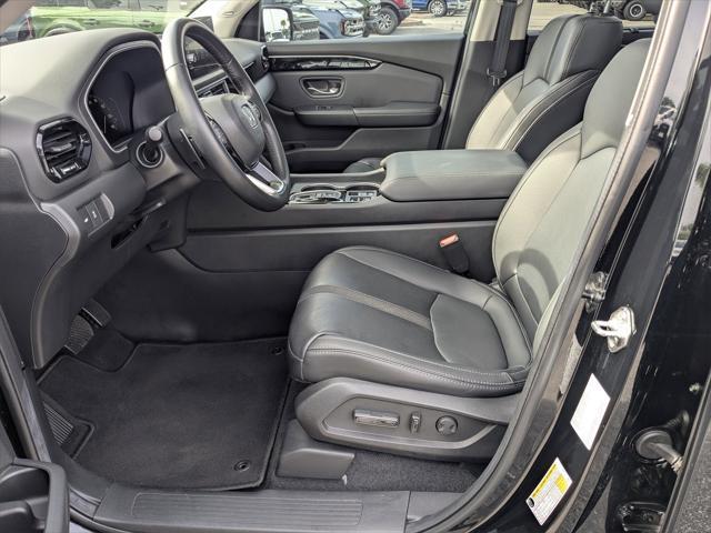 used 2024 Honda Pilot car, priced at $43,000