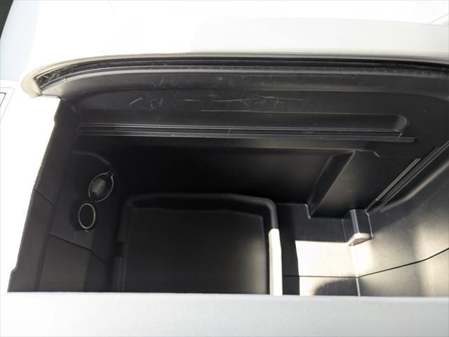 used 2023 Toyota Highlander car, priced at $37,500