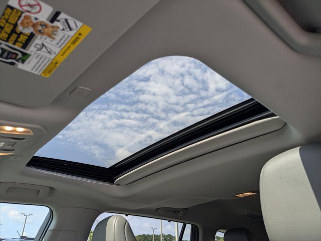 used 2023 Toyota Highlander car, priced at $37,500