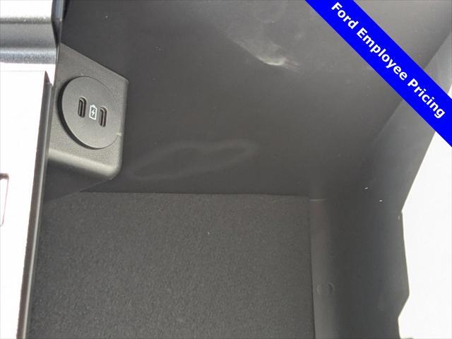new 2025 Ford Explorer car, priced at $58,943