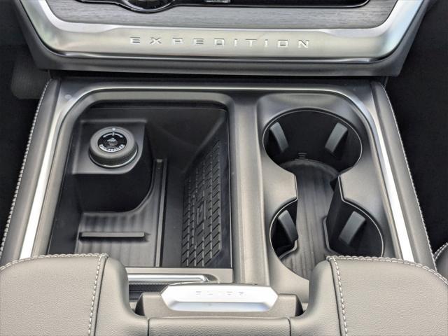 new 2025 Ford Expedition Max car, priced at $82,235