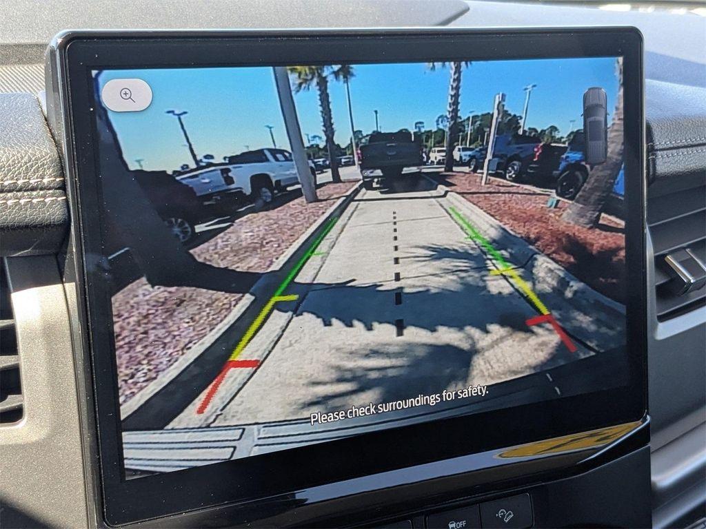 used 2024 Ford Expedition car, priced at $40,500