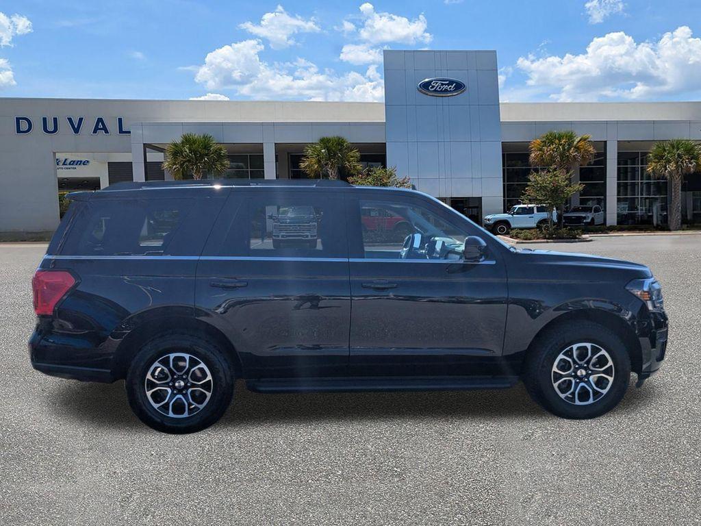 used 2024 Ford Expedition car, priced at $40,500