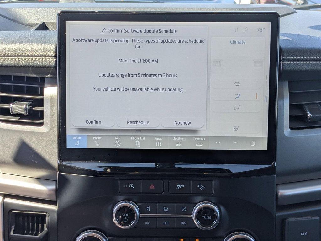 used 2024 Ford Expedition car, priced at $40,500