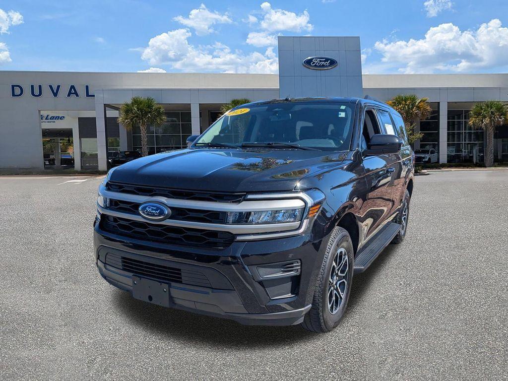 used 2024 Ford Expedition car, priced at $40,500