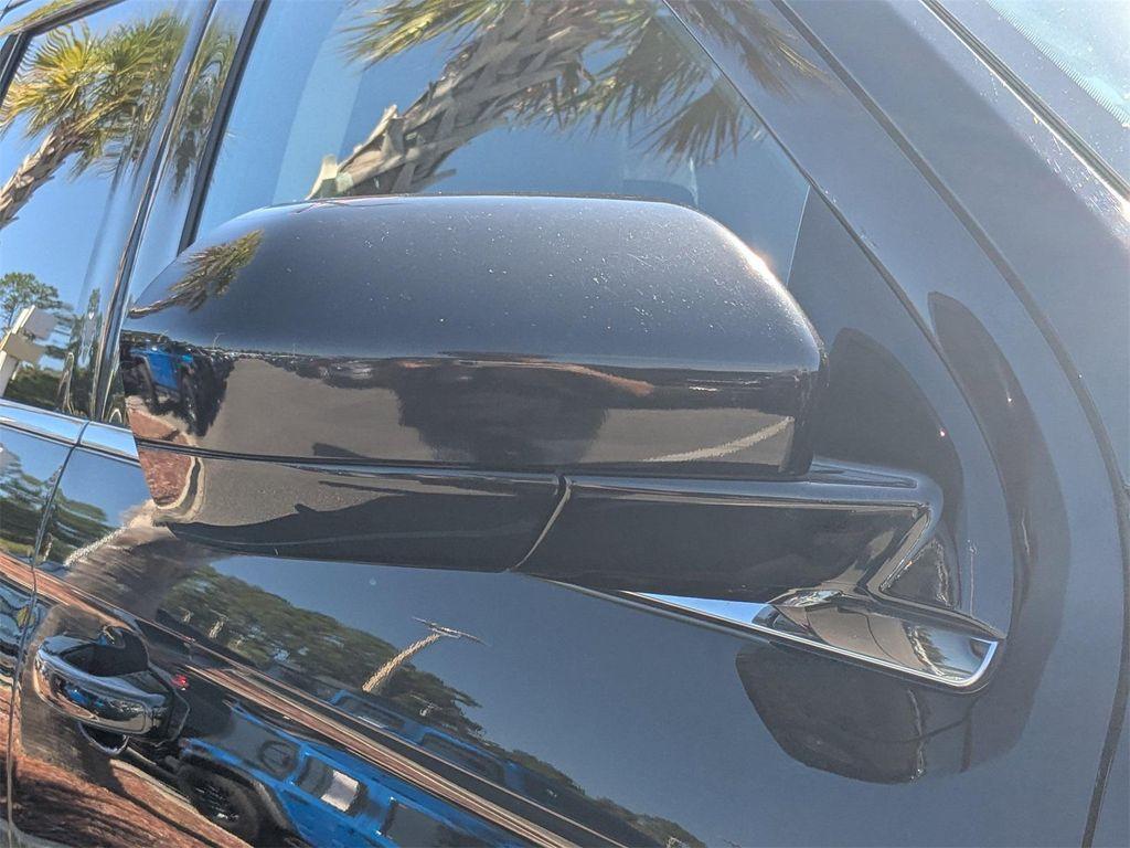 used 2024 Ford Expedition car, priced at $40,500