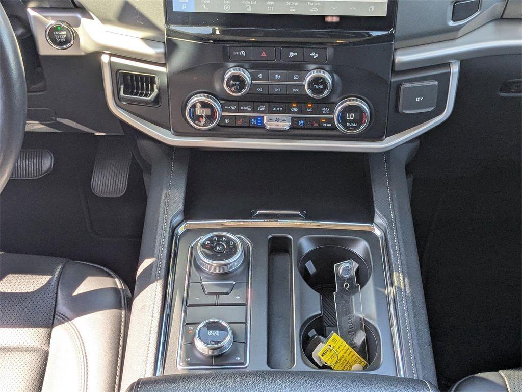 used 2024 Ford Expedition car, priced at $40,500