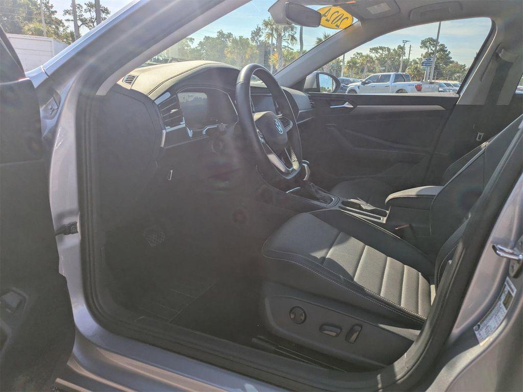 used 2024 Volkswagen Jetta car, priced at $19,900