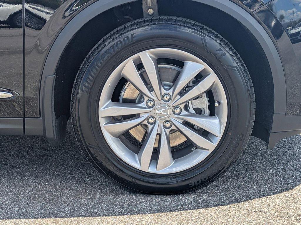 used 2024 Acura MDX car, priced at $44,964