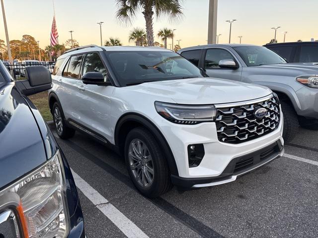 new 2025 Ford Explorer car, priced at $55,515